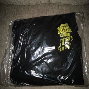 Anti social social club x Undefeated Hoodie. Large